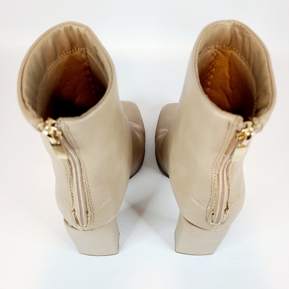 Just Fab Stacked Heel Ankle Boots Zip Size 5.5 - Picture 7 of 9